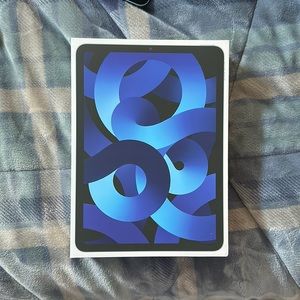 iPad Air 5th generation Wi-Fi+cellular 256 gigabytes